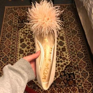 Brand new pink fluffy flats!